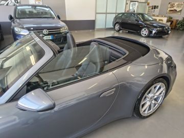 PORSCHE - 911 Carrera Cabriolet (10 di 25)