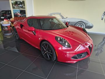 ALFA ROMEO - 4C (3 di 17)