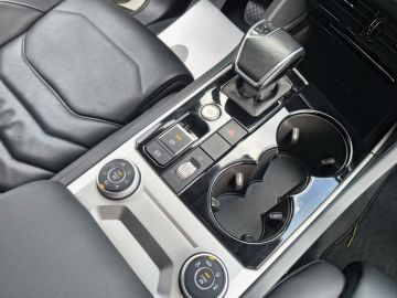 VOLKSWAGEN - Touareg 3.0 V6 TDI SCR Elegance (18 di 22)