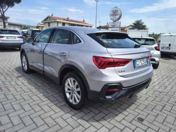 AUDI - Q3 SPB 35 TDI quattro S tronic Business Plus (4 di 20)