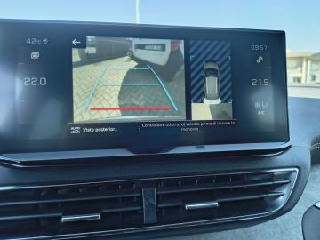 PEUGEOT - 3008 BlueHDi 130 S&S EAT8 GT (11 di 23)