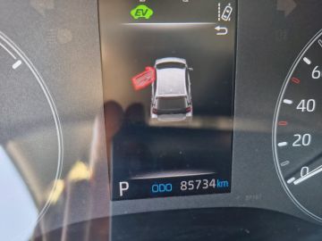 TOYOTA - Yaris 1.5 Hybrid 5 porte Business (12 di 21)