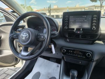 TOYOTA - Yaris 1.5 Hybrid 5 porte Business (17 di 21)