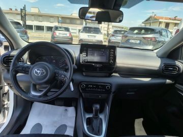 TOYOTA - Yaris 1.5 Hybrid 5 porte Business (20 di 21)