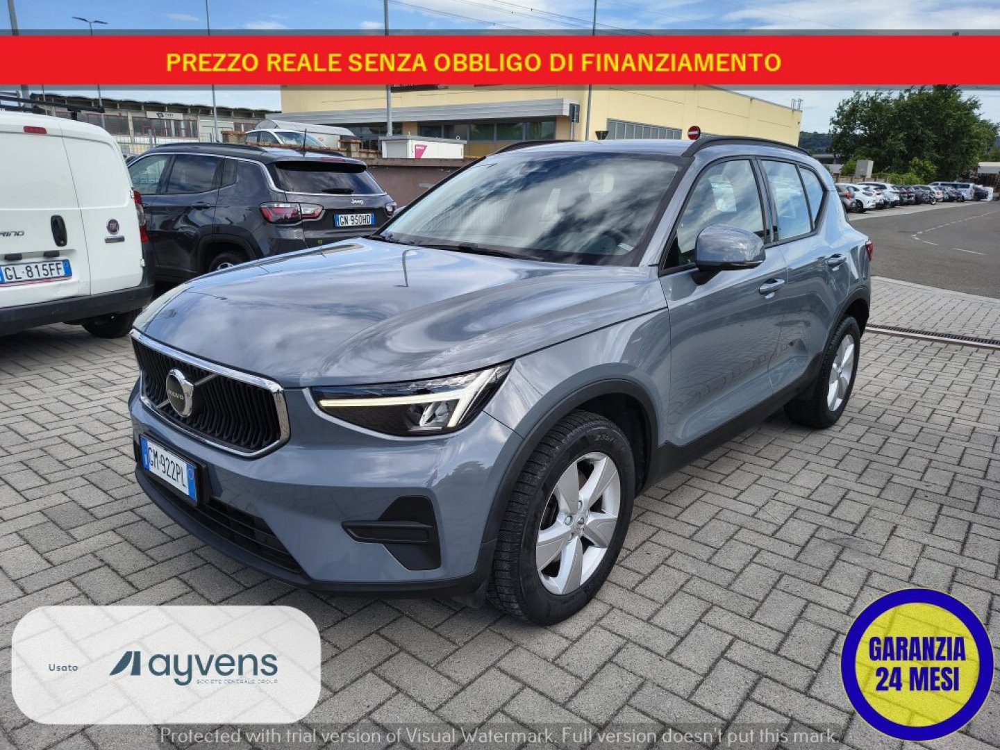 VOLVO XC40
