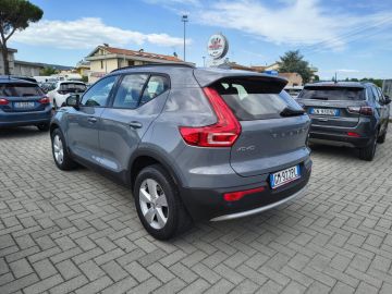 VOLVO - XC40 B3 automatico Essential (5 di 20)