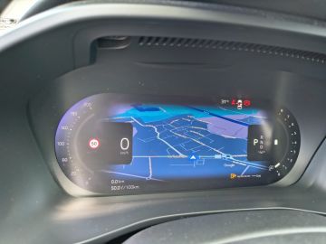 VOLVO - XC40 B3 automatico Essential (8 di 20)