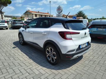 RENAULT - Captur TCe 100 CV Intens (5 di 17)