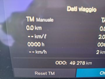 VOLVO - XC60 B4 (d) AWD automatico Essential (10 di 19)