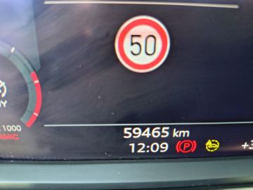 AUDI - Q3 SPB 35 TDI S tronic Business Plus (11 di 23)