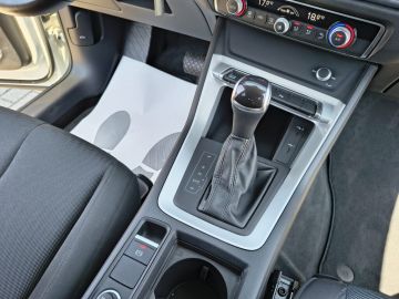 AUDI - Q3 SPB 35 TDI S tronic Business Plus (15 di 23)