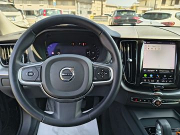 VOLVO - XC60 B4 (d) AWD automatico Essential (11 di 19)