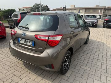 TOYOTA - 1.5 Hybrid 5 porte Active (5 di 15)