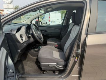 TOYOTA - 1.5 Hybrid 5 porte Active (10 di 15)