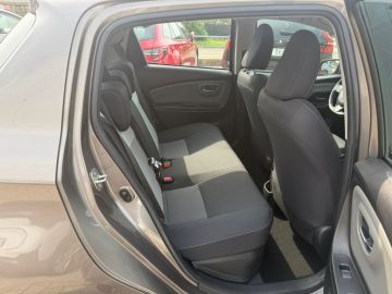 TOYOTA - 1.5 Hybrid 5 porte Active (13 di 15)