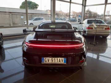 PORSCHE - 911 GT3 (6 di 27)