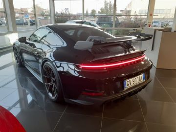 PORSCHE - 911 GT3 (7 di 27)