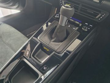 PORSCHE - 911 GT3 (11 di 27)