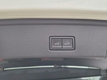 VOLKSWAGEN - Touareg 3.0 V6 TDI SCR Elegance (21 di 21)