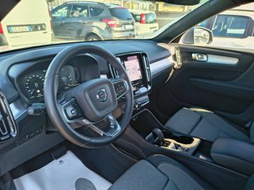 VOLVO - XC40 T5 Recharge Plug-in Hybrid automatico Core (8 di 21)