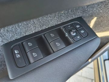 VOLVO - XC40 T5 Recharge Plug-in Hybrid automatico Core (20 di 21)