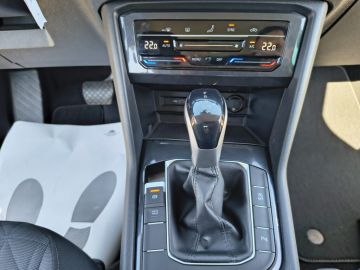 VOLKSWAGEN - Tiguan 2.0 TDI 150 CV SCR DSG Life (20 di 25)