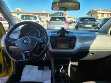 VOLKSWAGEN - e-up! 82 CV (14 di 19)