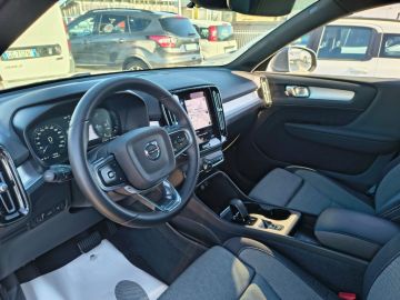 VOLVO - XC40 T5 Recharge Plug-in Hybrid automatico Core (17 di 21)