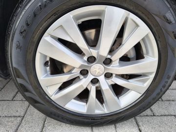PEUGEOT - 3008 BlueHDi 130 S&S Active Pack (7 di 20)