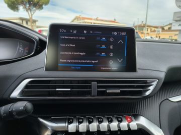 PEUGEOT - 3008 BlueHDi 130 S&S Active Pack (18 di 20)