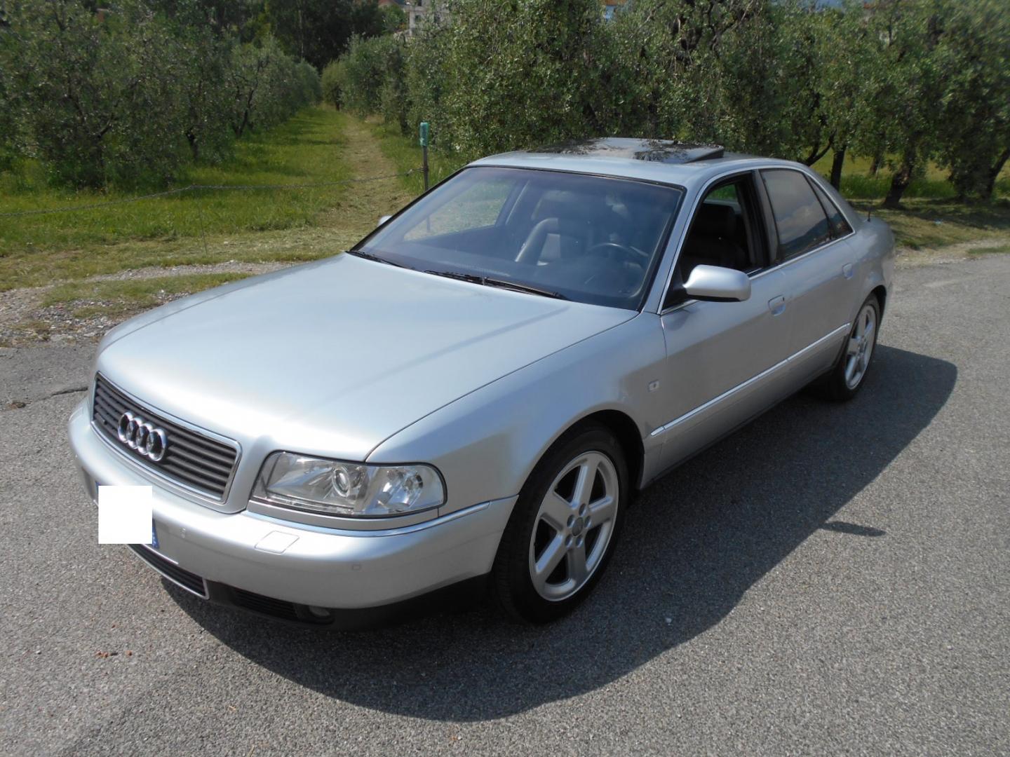 AUDI A8 1ª serie