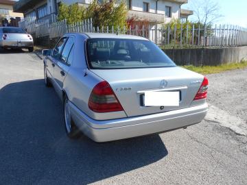 MERCEDES - C 200 Sport (6 di 10)