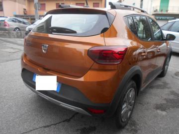 DACIA - Stepway 1.0 TCe 90 CV CVT Comfort (6 di 10)