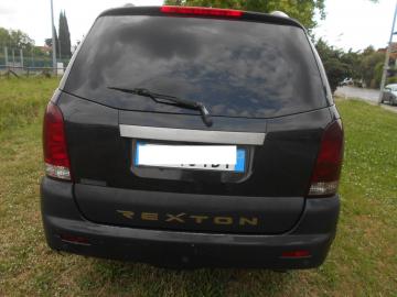 SSANGYONG - Rexton 2.7 XDi Plus (3 di 10)