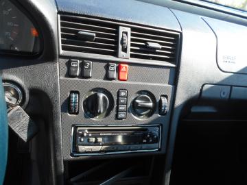 MERCEDES - C 200 Sport (9 di 10) MERCEDES - C 200 Sport (9 di 10)