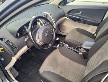 KIA - cee'd Sp. Wag. 1.6 CRDi VGT 115 CV TX (2 di 4)