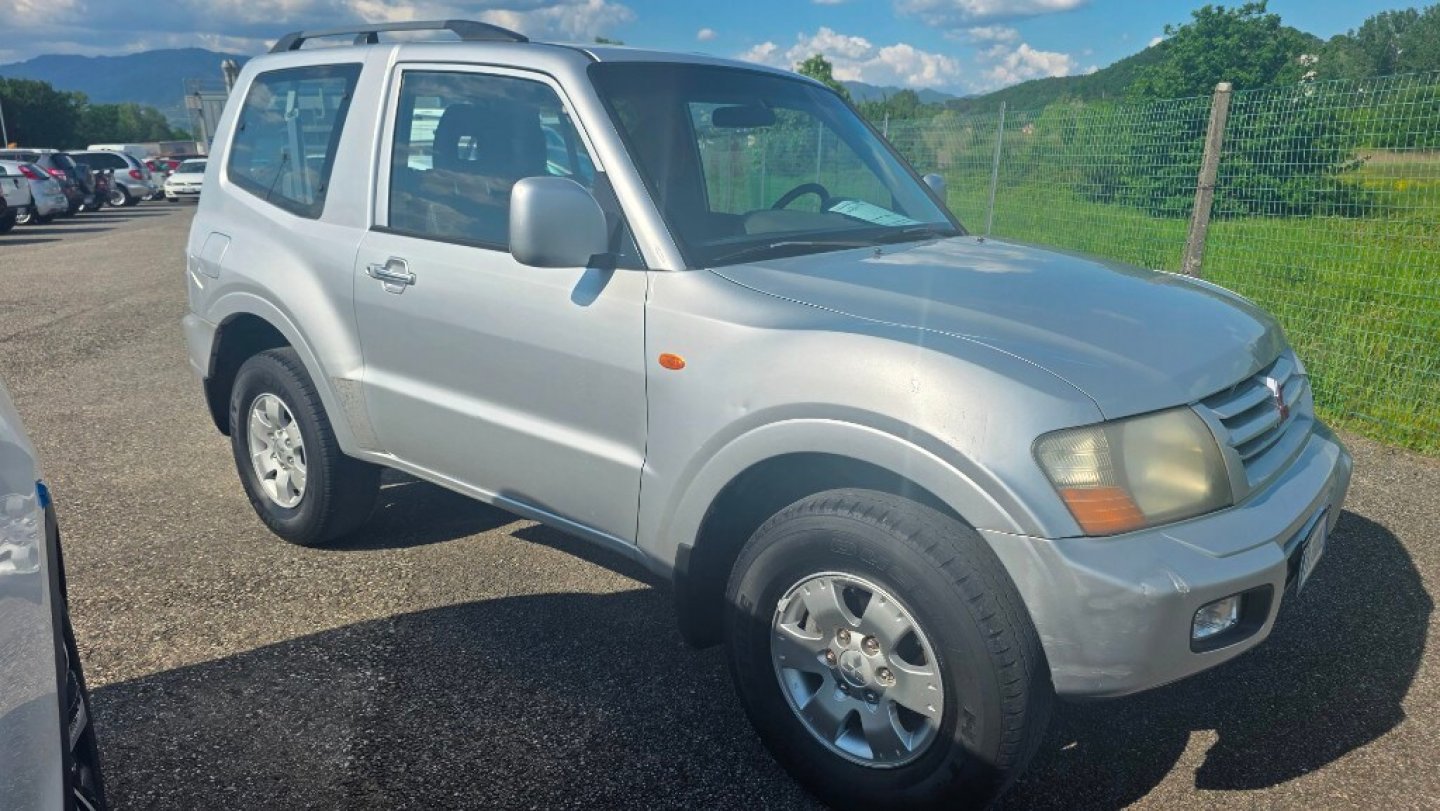 MITSUBISHI Pajero ('00-'07)