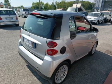 SMART - fortwo 1000 52 kW MHD coupé passion (2 di 3)