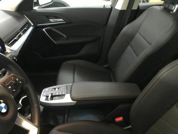 BMW - X1 sDrive 18d xLine (3 di 3)