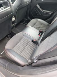 MERCEDES - A 200 d Automatic 4Matic Premium (4 di 5)