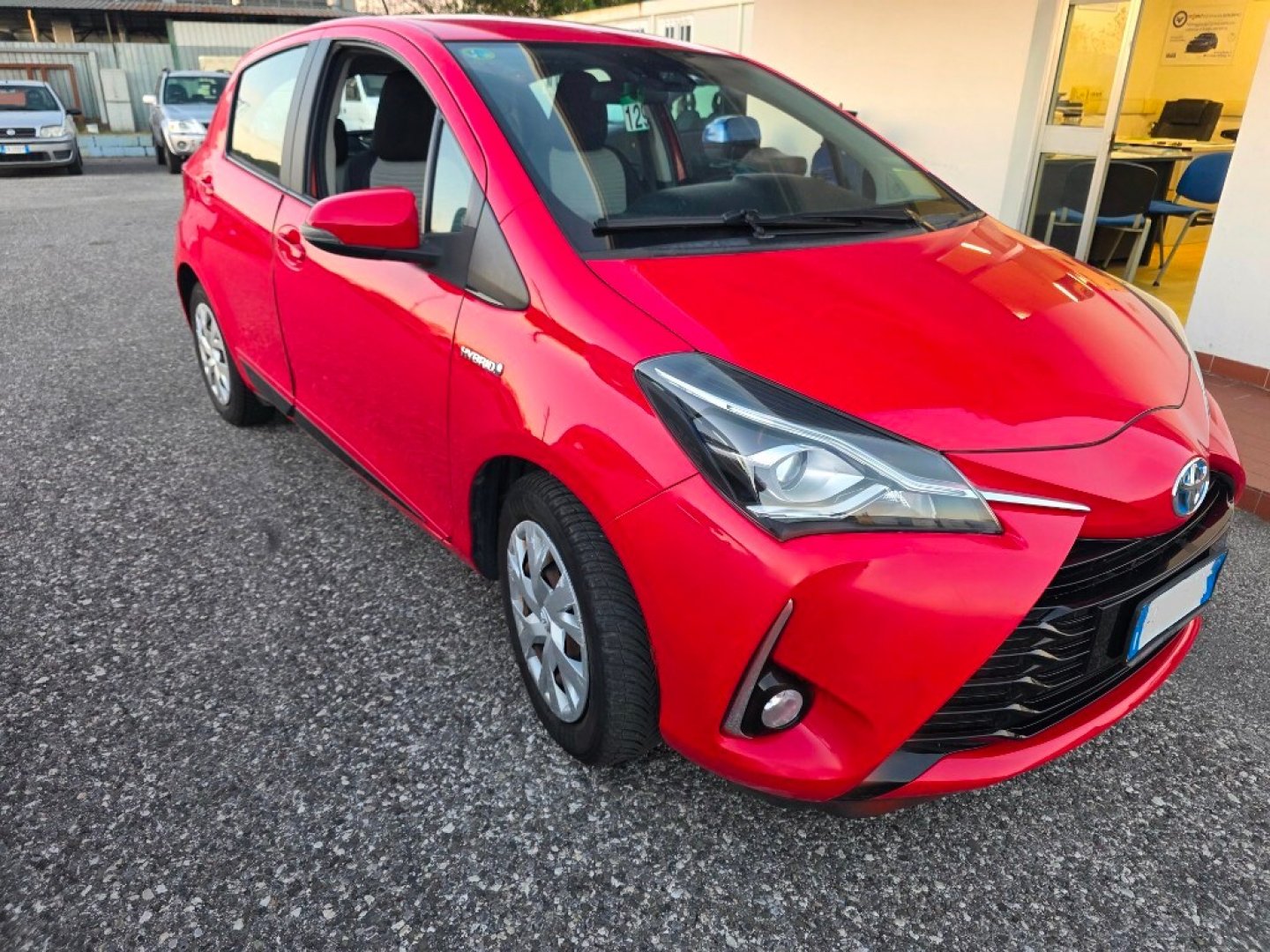 TOYOTA Yaris 1.5 Hybrid 5 porte Active
