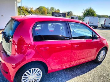 VOLKSWAGEN - 1.0 3p. move up! BlueMotion Technology (2 di 4)