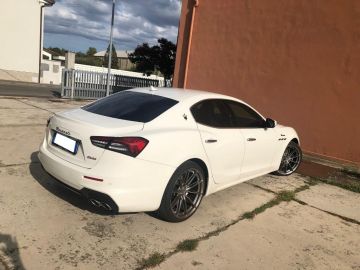 MASERATI - Ghibli V6 Modena (2 di 14) MASERATI - Ghibli V6 Modena (2 di 14)