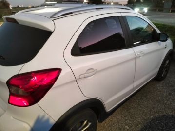 FORD - 1.2 85 CV Start&Stop Active (2 di 4)