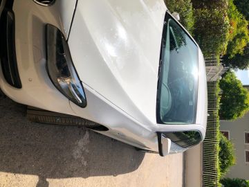 BMW - 520d Touring Business aut. (4 di 5)