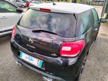 DS - DS3 1.4 HDi 70 So Chic (2 di 3)