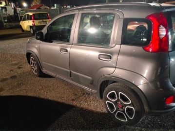 FIAT - Panda 1.0 FireFly S&S Hybrid City Life (1 di 2)
