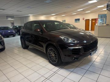 PORSCHE - Cayenne 3.0 Diesel (2 di 3)