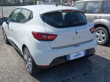 RENAULT - Clio Sporter 0.9 TCe 12V 90CV Costume National (2 di 4)