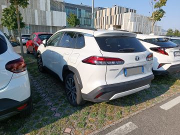 TOYOTA - Corolla Cross 2.0 Hybrid 197 CV E-CVT Lounge (2 di 7)